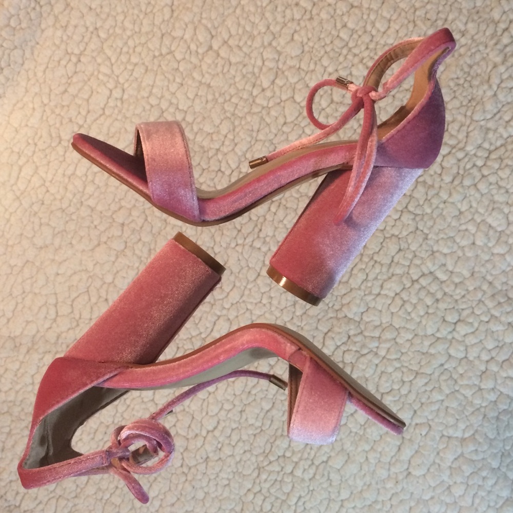 Ankle tie chunky high heels